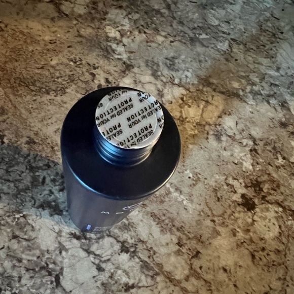 MONAT Smoothing Shampoo - Picture 2 of 2